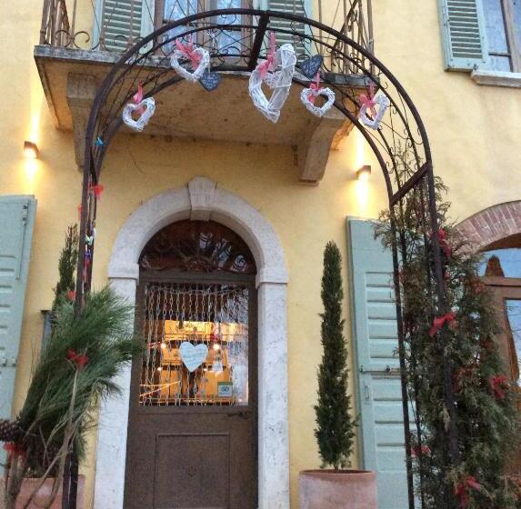 فندق Albergo Da Annita   Room Only