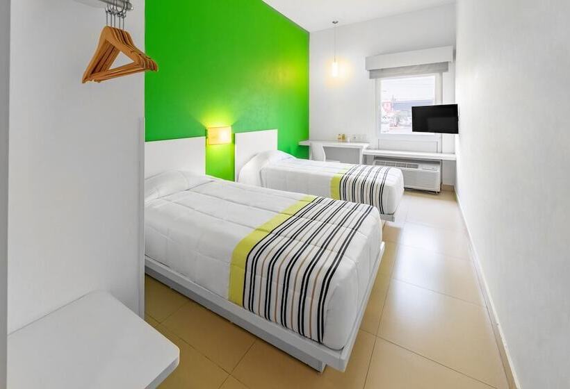 בית מלון כפרי City Express Junior By Marriott Veracruz Aeropuerto