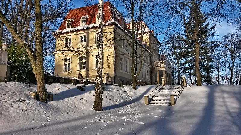 בית מלון כפרי Dwor Sierakow