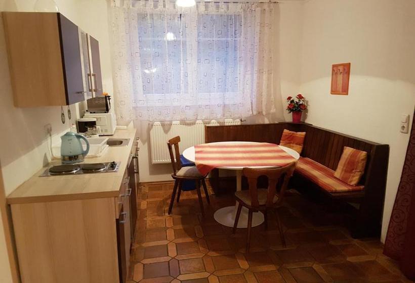 فندق Eisenerzer Hof