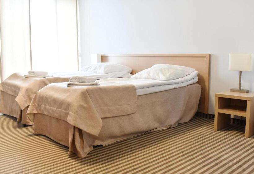 בית מלון כפרי Geovita Dźwirzyno