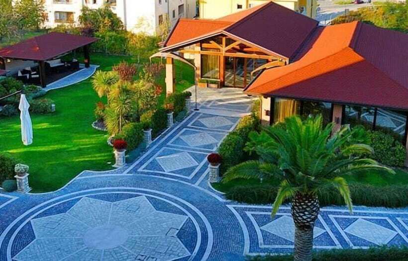 בית מלון כפרי Lemi