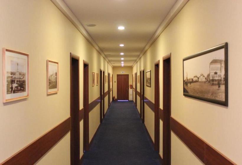 ホテル Samokovskaya