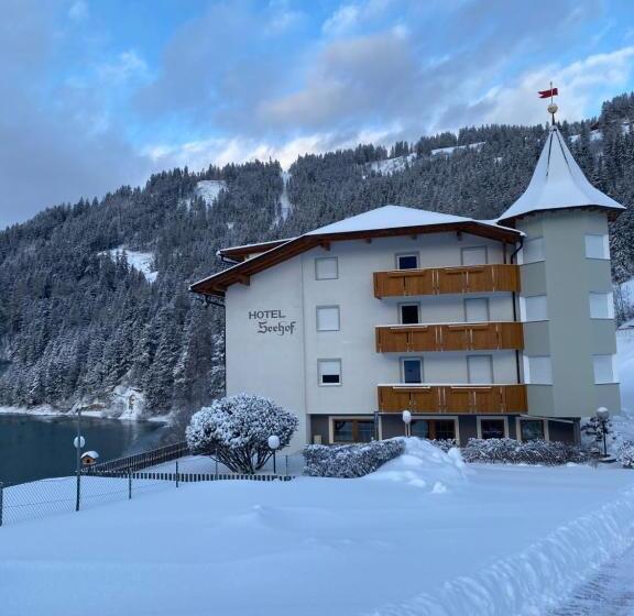 ホテル Seehof