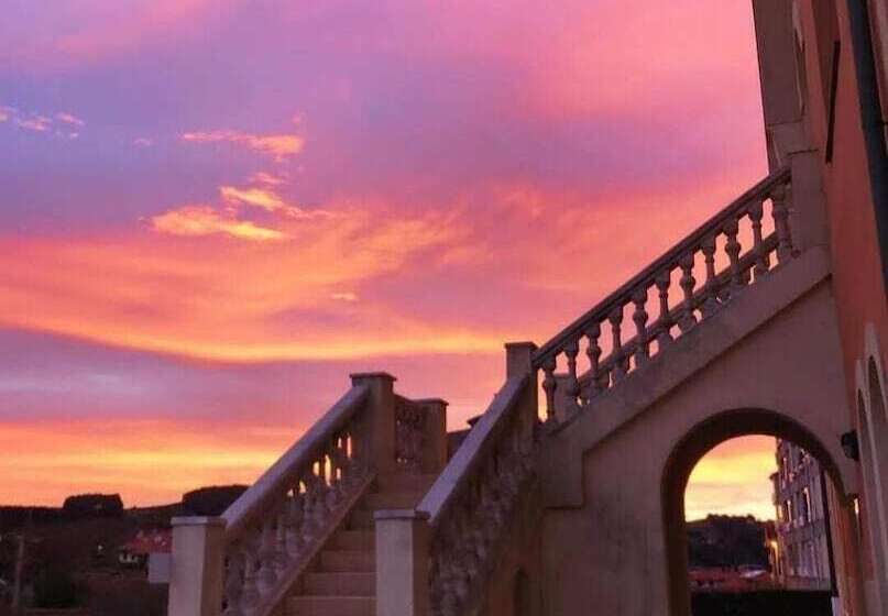 فندق & Talasoterapia Zelai