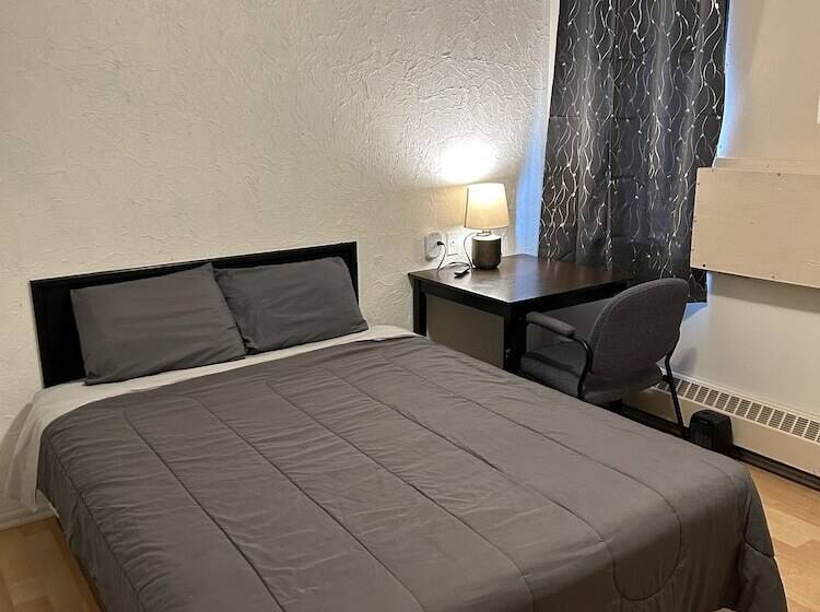 Kings Court Motel