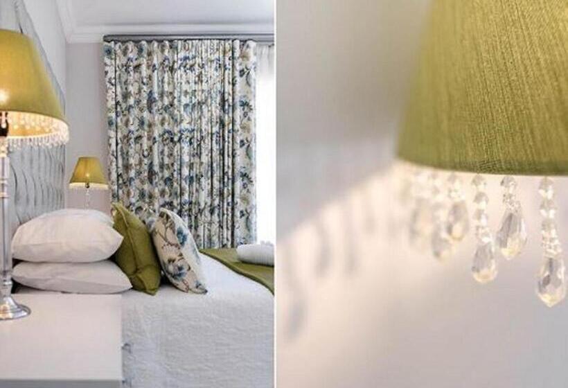 ペンション Hilltop Guesthouse