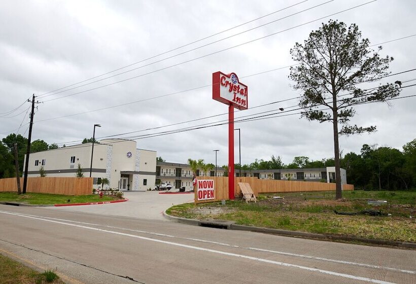 בית מלון כפרי Crystal Inn