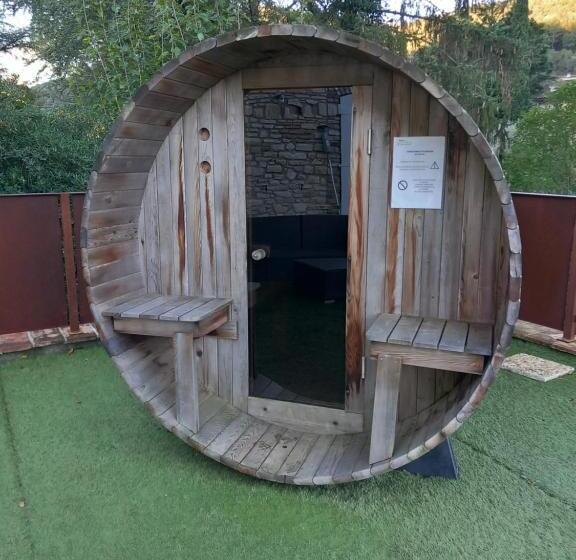 Mas Du Dragon   8 Personnes  Jacuzzi Piscine Chaufée