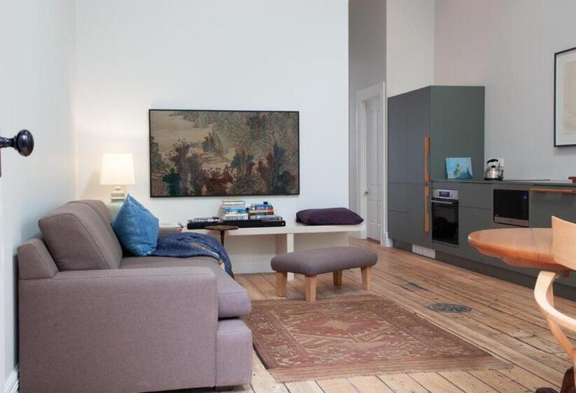 The Princes Apartment