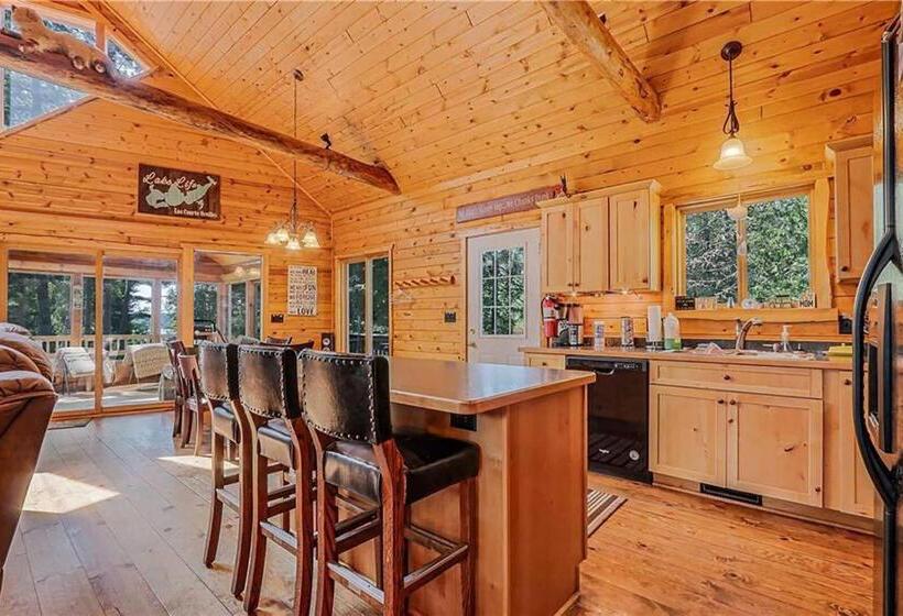 Bayshore Retreat