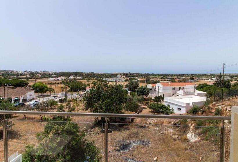 Casa Ferreira Encosta Dos Salgados   By Dalma Portuguesa
