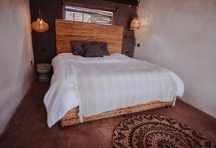 هتل Ginger And Coco