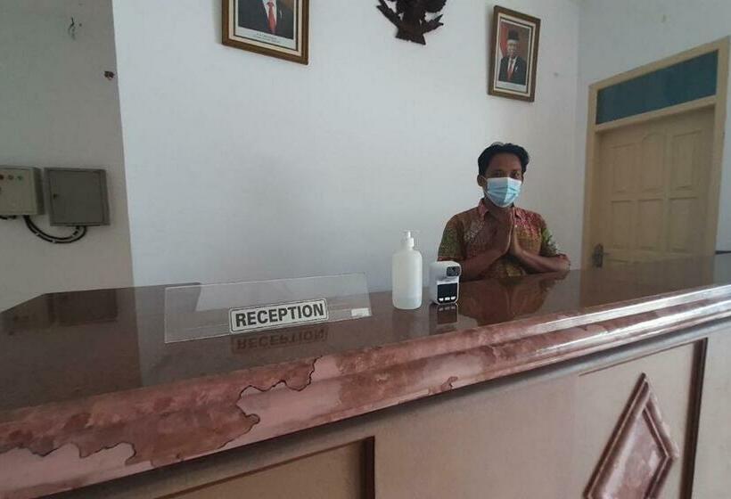 فندق Akbar Syariah Banyumas Redpartner