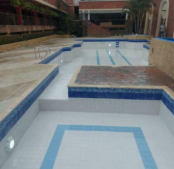 هتل Mariscal Robledo Cartago