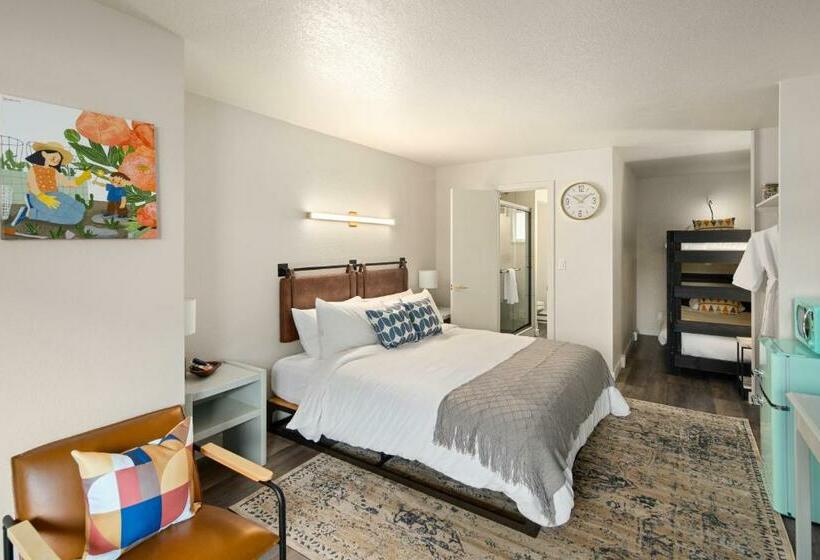 فندق Mccoy Pullman