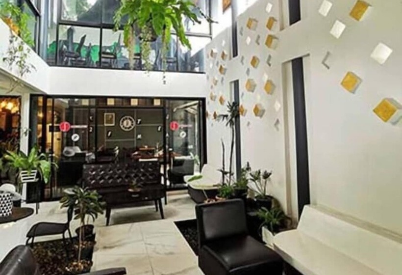 هتل Z&z Resort