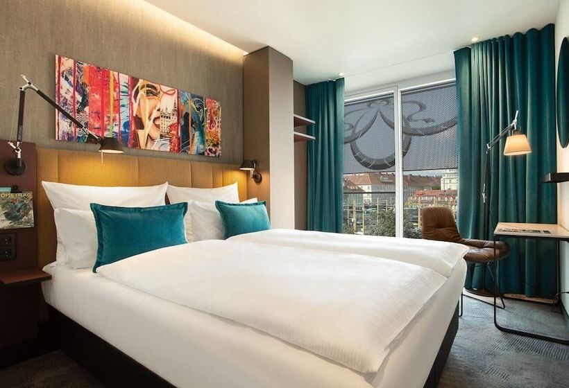 Motel One Graz