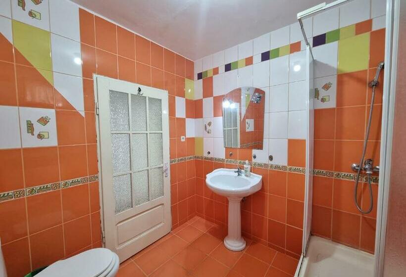 ペンション Vila Emily