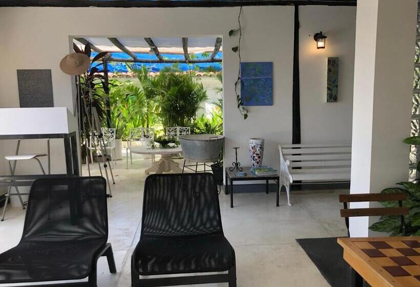 بنسيون Casa Ines