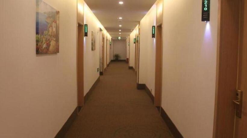 هتل Greentree Inn Jingjiang Xieqiao Town Xinhua Road