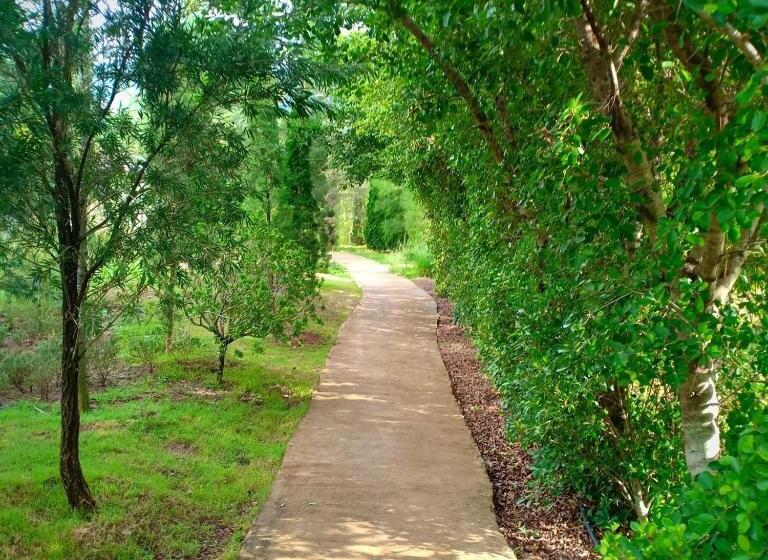 استراحتگاه The Birder S Lodge Khao Yai