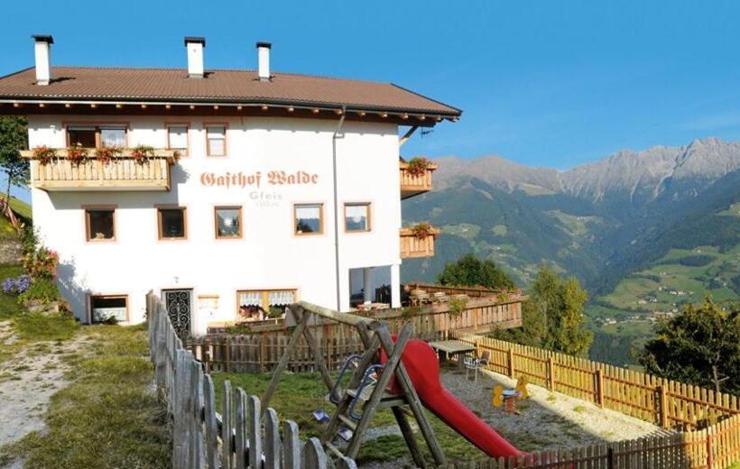 Отель Gasthof Walde