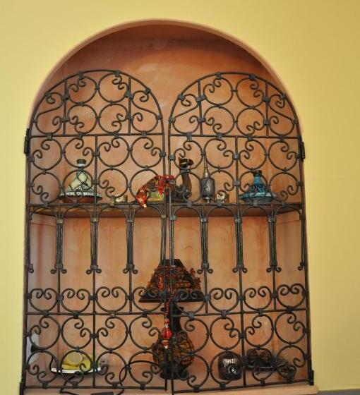 مبيت وإفطار Le Castellou