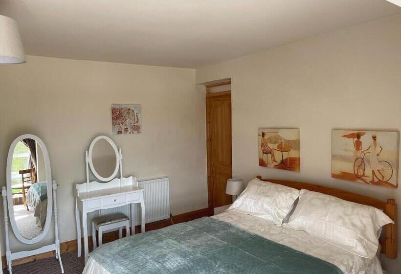 צימר Maghera House