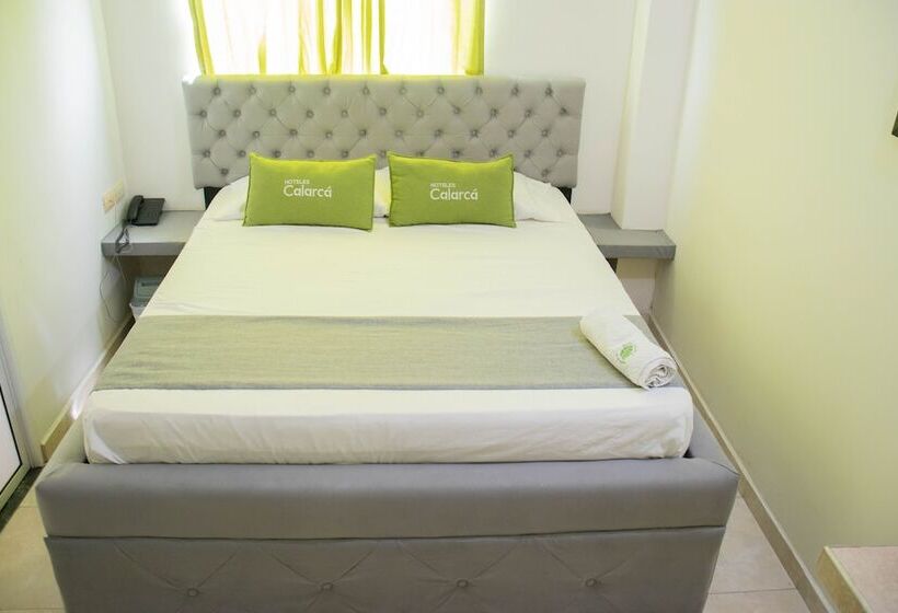 هتل Calarca N1