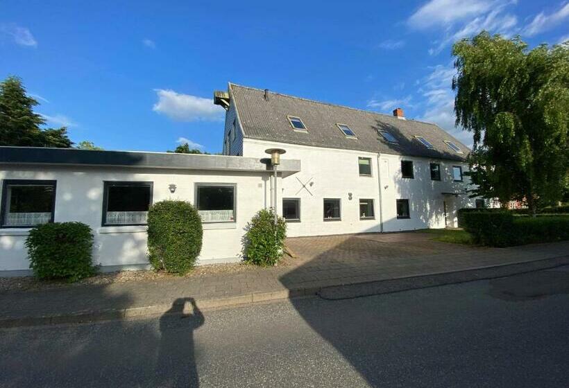 تختخواب و صبحانه Højer