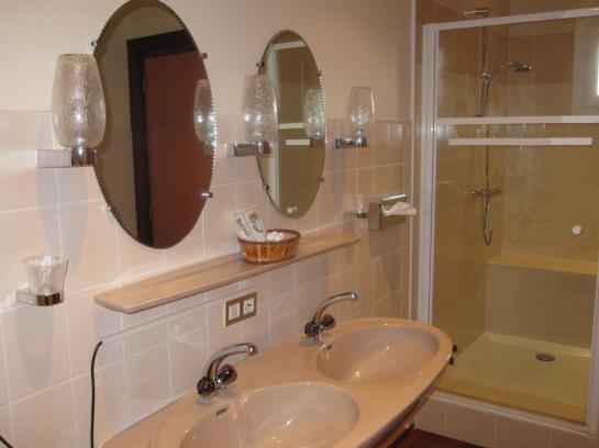 בית מלון כפרי Aux Armes De France