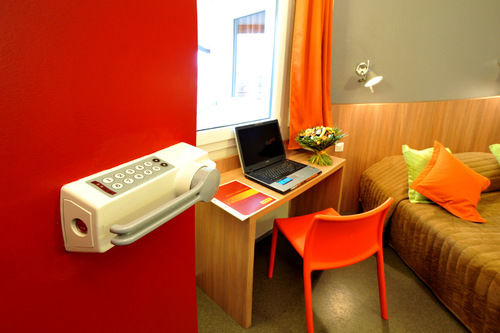 فندق Hôtel & Résidence