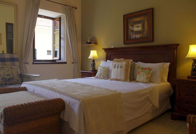 فندق Faros Suites