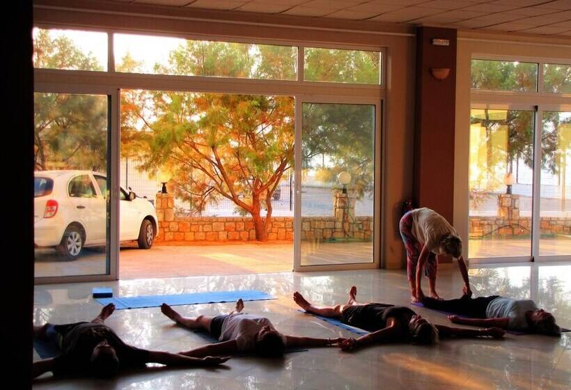 فندق Galini Beach