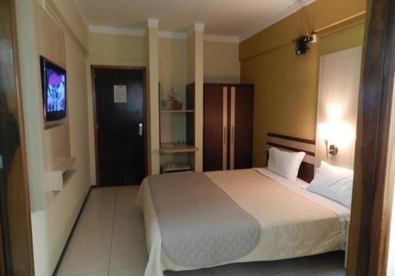 ホテル Harbor Inn Jaragua