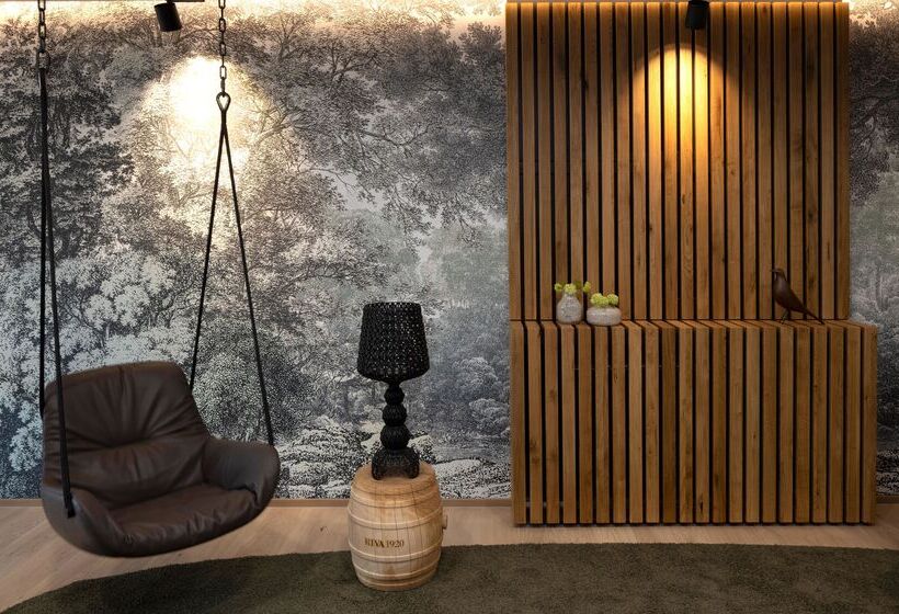 ホテル Hofgut Wißberg  Das Weinberg