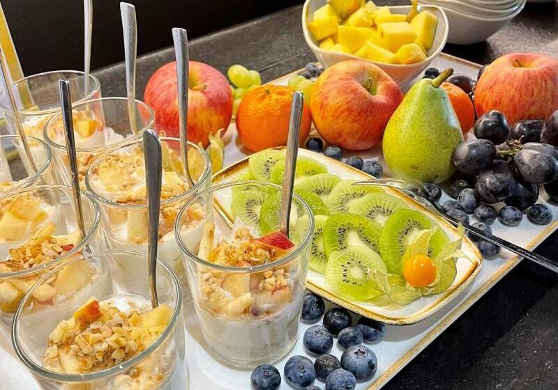 ホテル Hofgut Wißberg  Das Weinberg