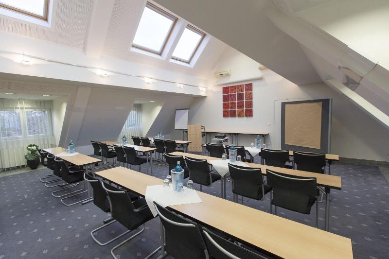 ホテル Hofgut Wißberg  Das Weinberg