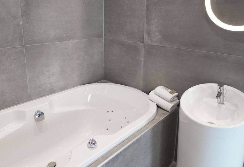 هتل Ibis Styles Nivelles