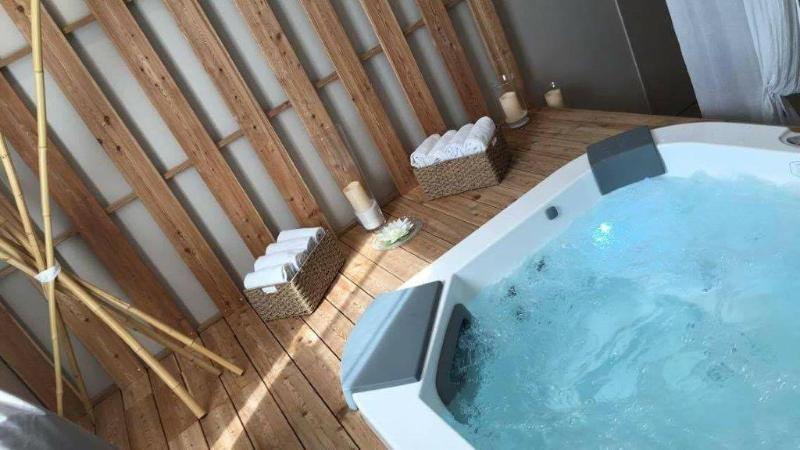 فندق Logis L'auberge De Larressingle