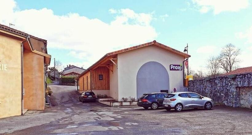 Logis Hotel Restaurant La Barguillere