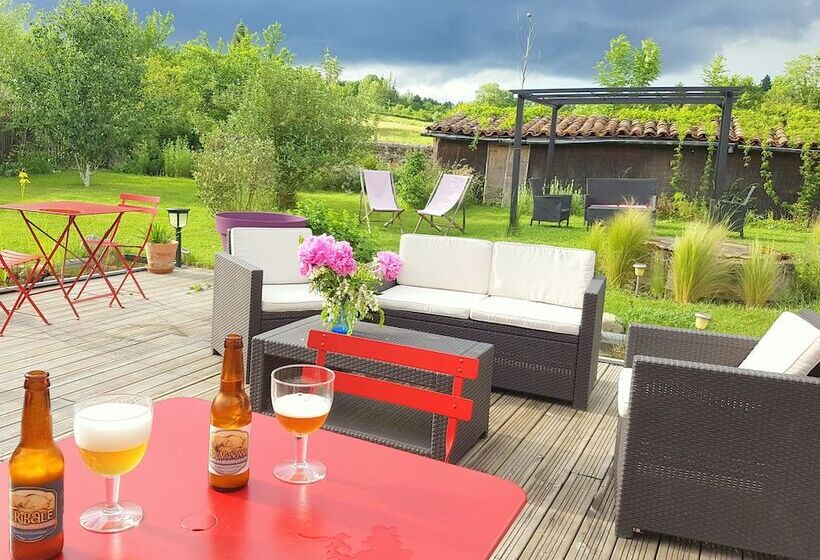 Logis Hotel Restaurant La Barguillere