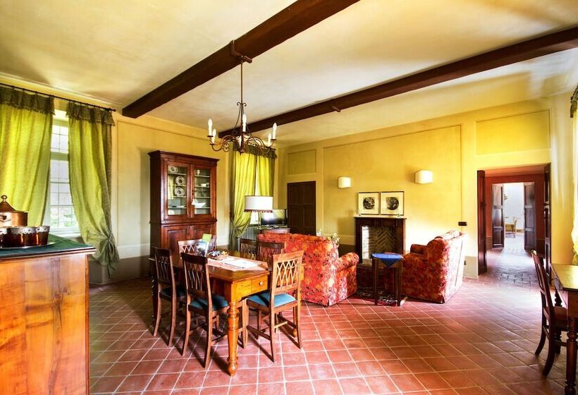 فندق Relais Castello Di Razzano