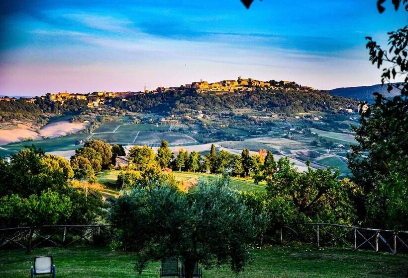 فندق Lachiusa Tuscany