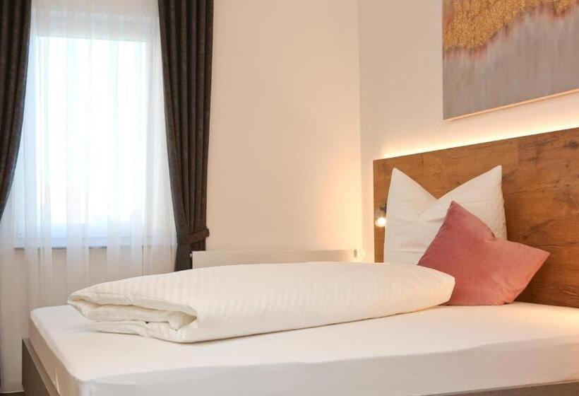 Пансион Gasthof Hotel Adler Inneringen