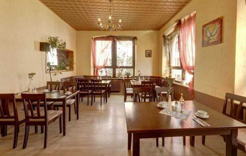 ペンション Neubert`s Gasthaus Am Rhein