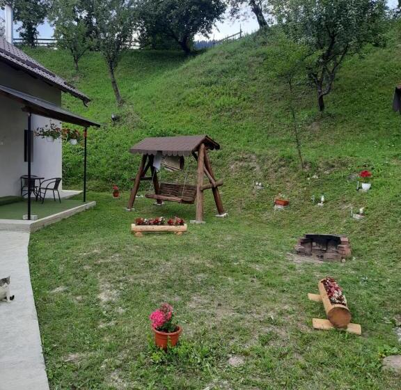 Casa Poiana Largului