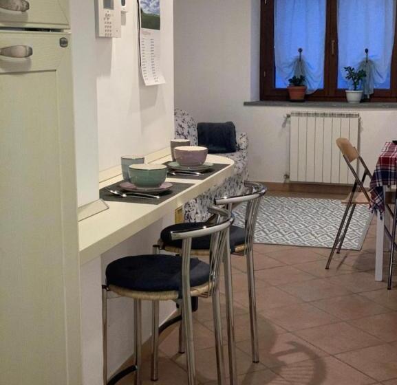 Colline Di Barengo Apartment