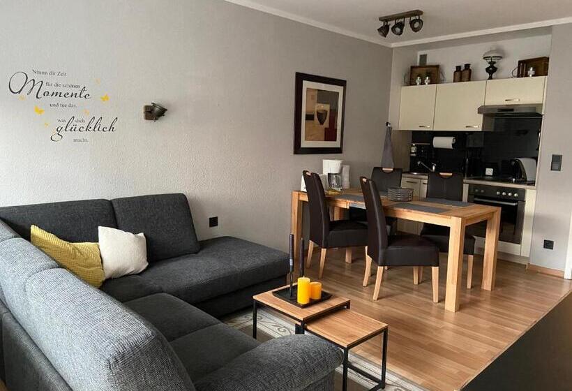 Happiness Ein Hauch Industrielles Design